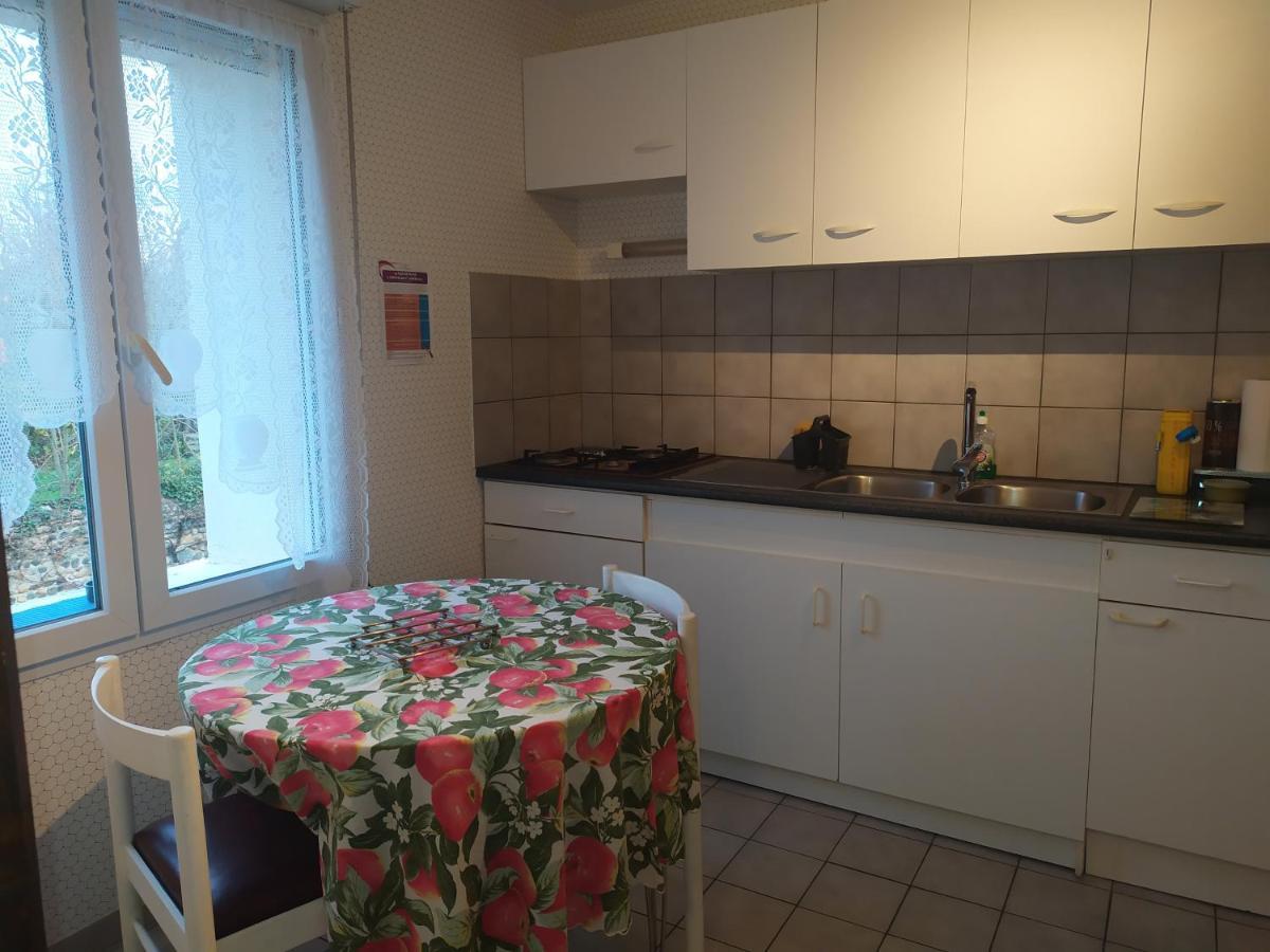 Chez Fabienne T1 Le Breuil-sur-Couze Exterior foto